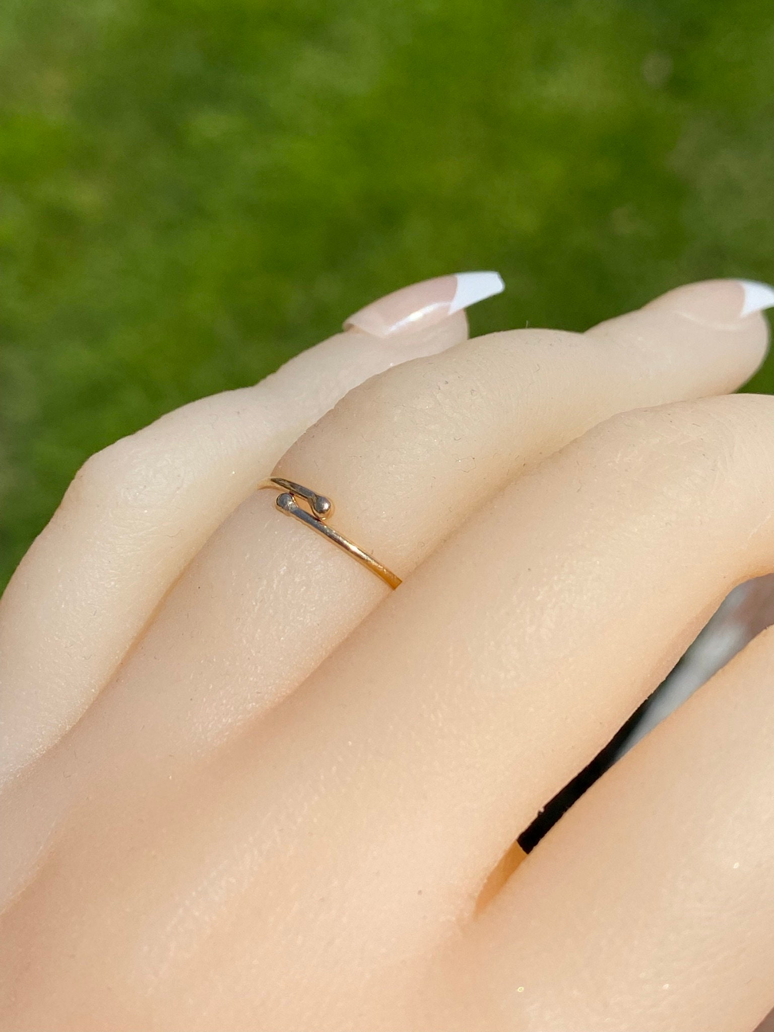 The Niceto: Ladies Thin Adjustable 14K Gold Band - Image 9