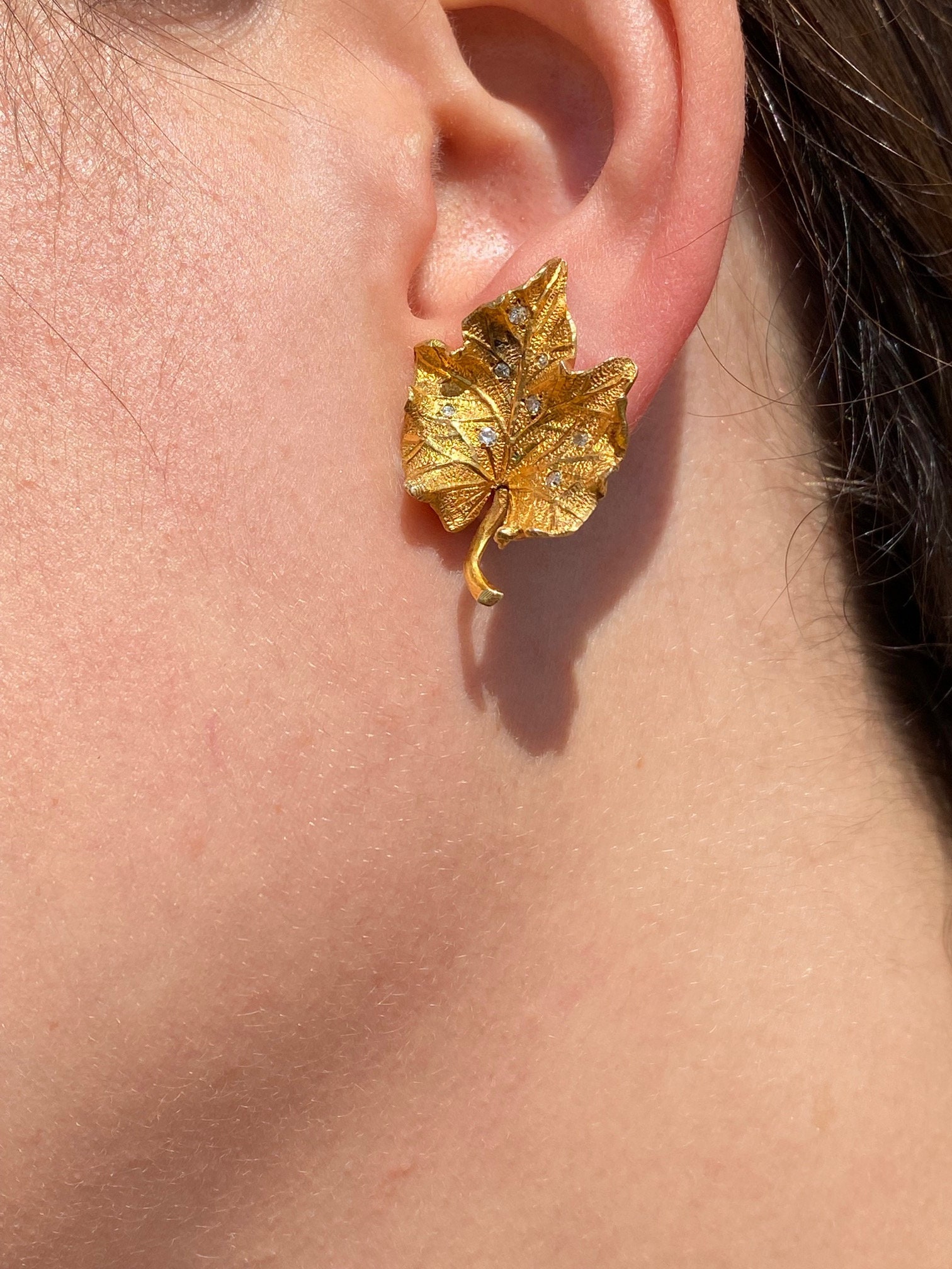 SOLD - The Leaves: Graceful Leaf earrings with Diamonds - Image 4