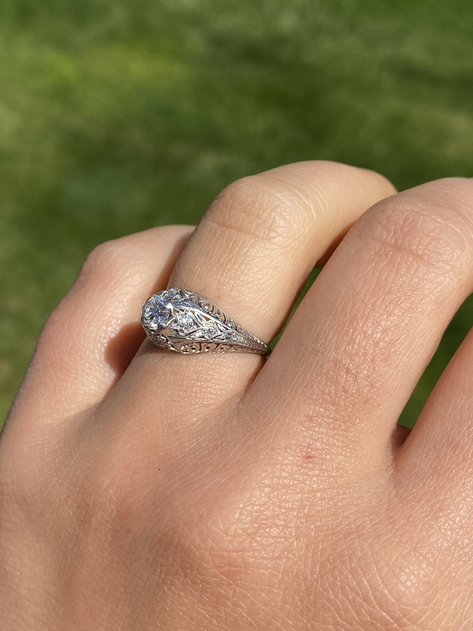 The Kitts Hill: Antique Ladies Platinum Engagement Ring set with Diamonds - Image 9