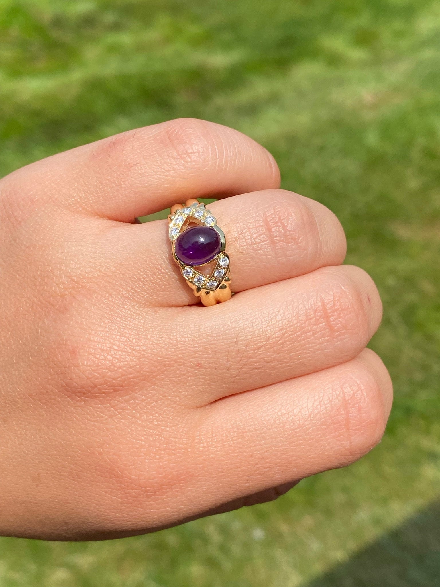 The Bealville: Purple Sapphire and Diamond Cocktail Ring - Image 11