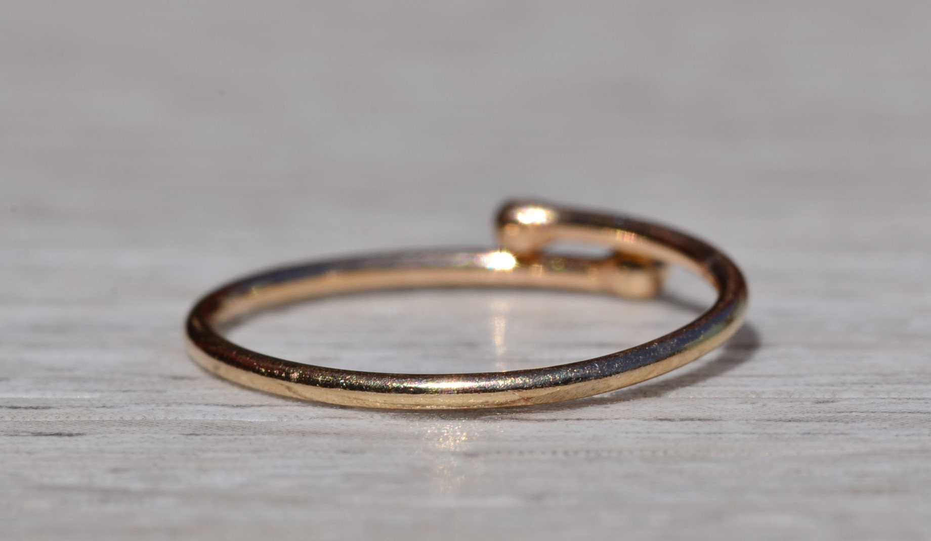 The Niceto: Ladies Thin Adjustable 14K Gold Band - Image 5