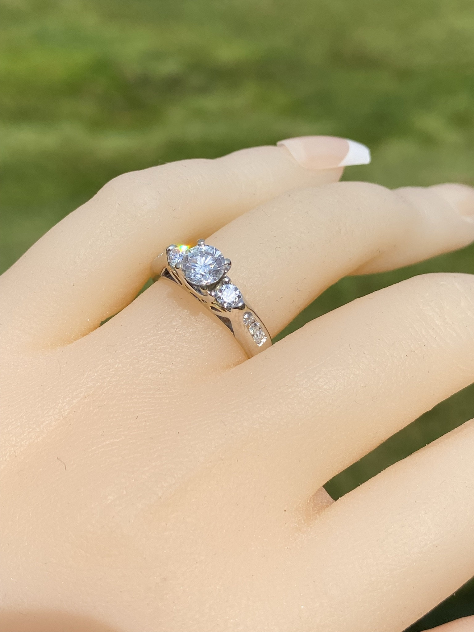The Boulder Creek: White Gold Engagement Ring with Round Brilliant Cut Center Diamond - Image 9