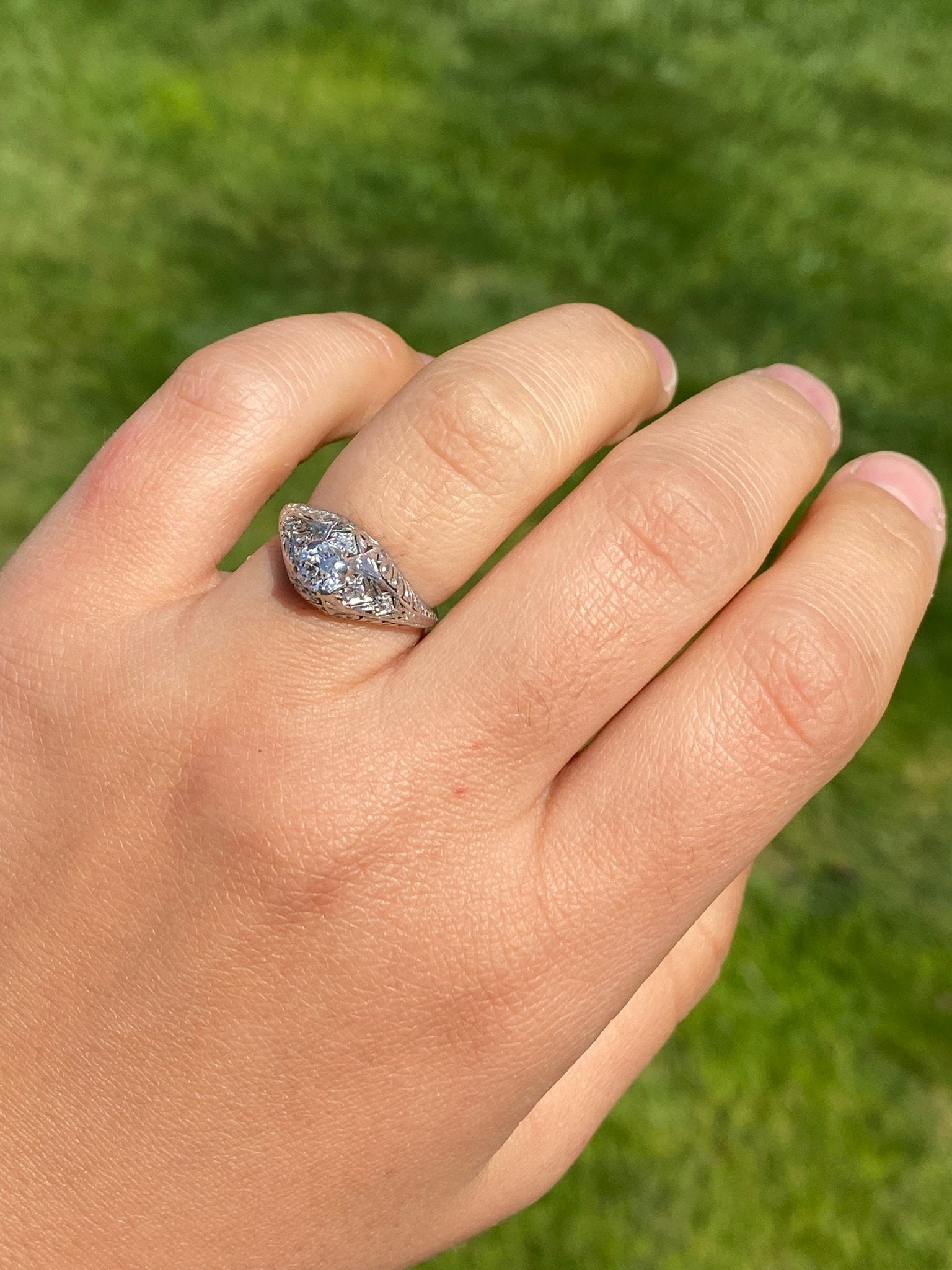 The Kitts Hill: Antique Ladies Platinum Engagement Ring set with Diamonds - Image 10