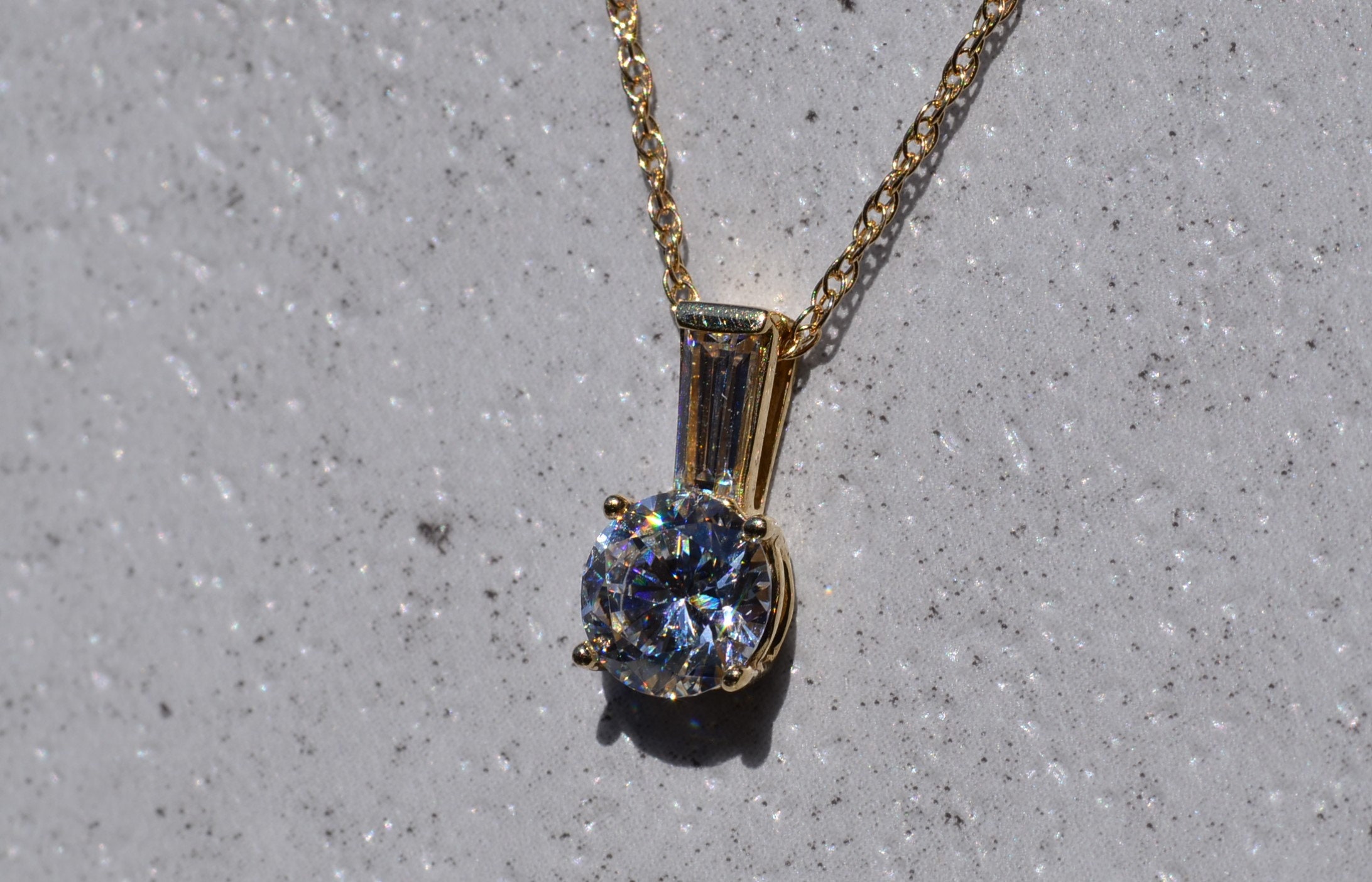 The Del Rio: Yellow Gold Necklace set with Cubic Zirconia - Image 3