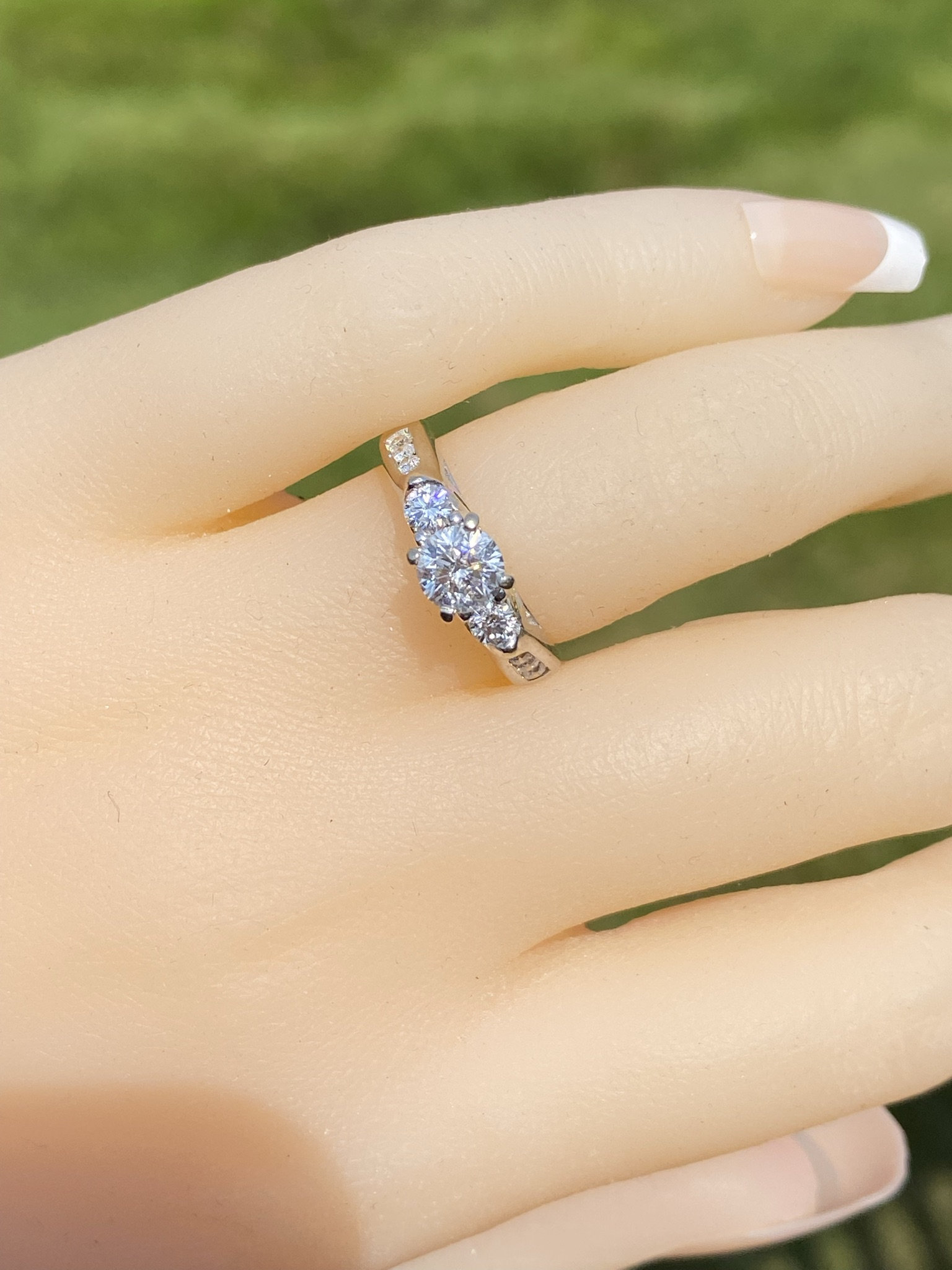 The Boulder Creek: White Gold Engagement Ring with Round Brilliant Cut Center Diamond - Image 8