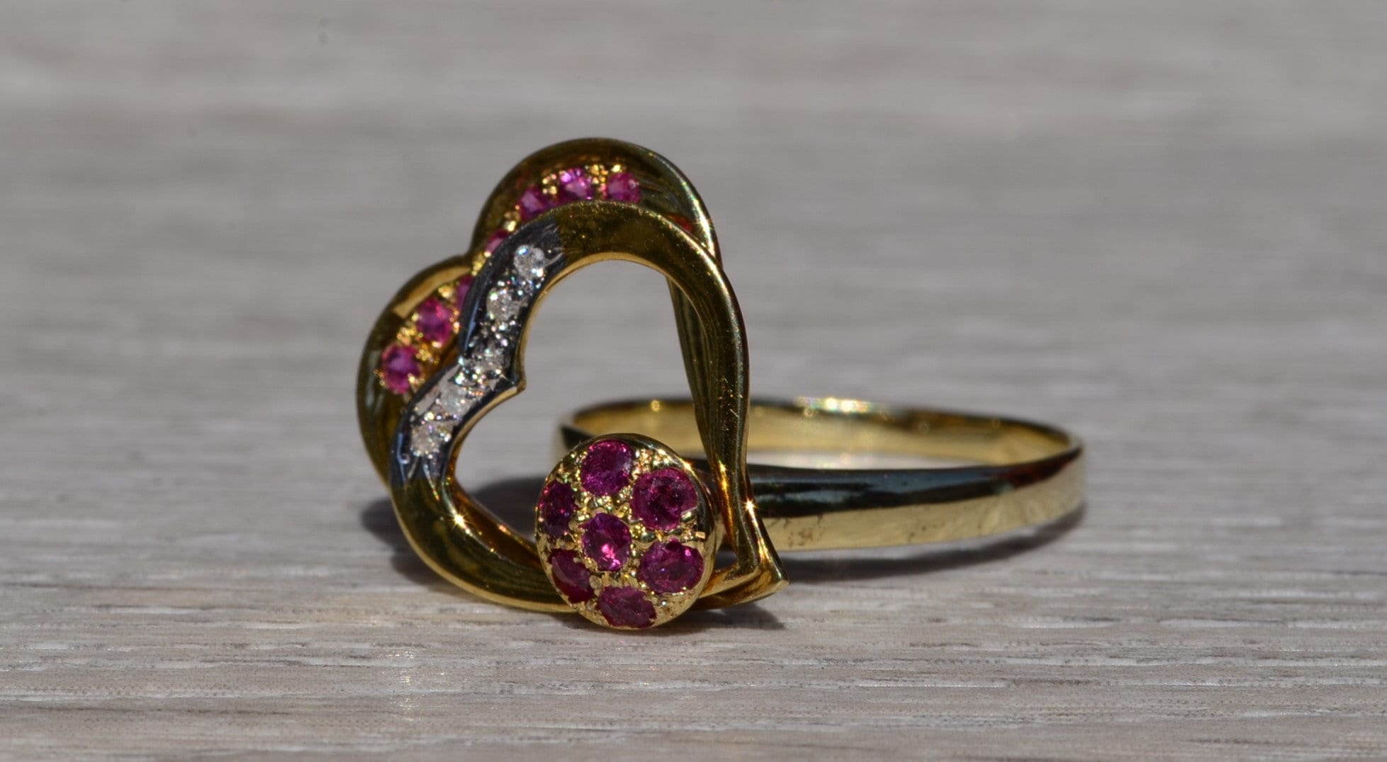 SOLD - The Spin: Yellow Gold Ruby and Diamond Spinner Ring - Image 3