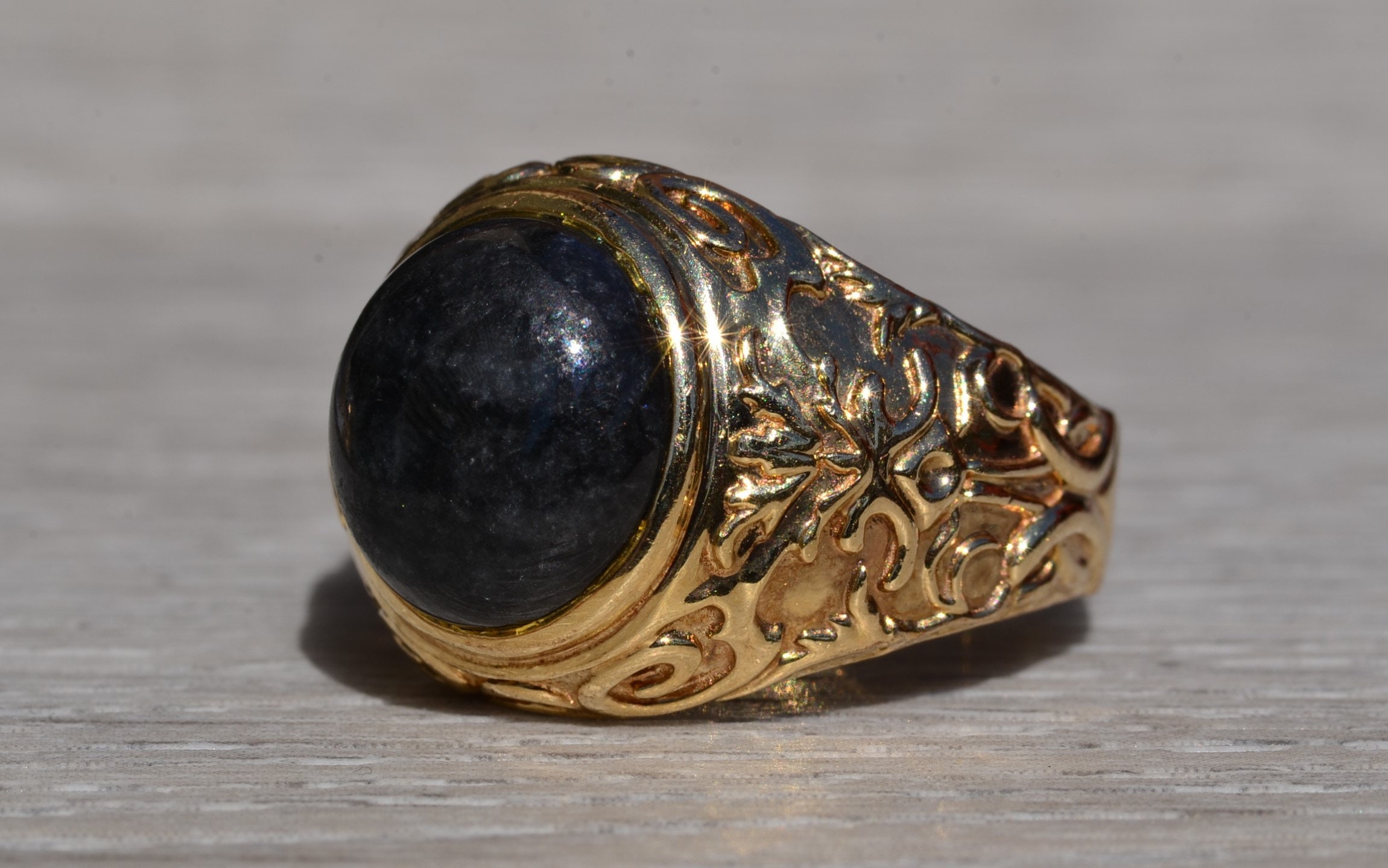 SOLD - The Manchaca: Black Jade Ring in Yellow Gold - Image 3