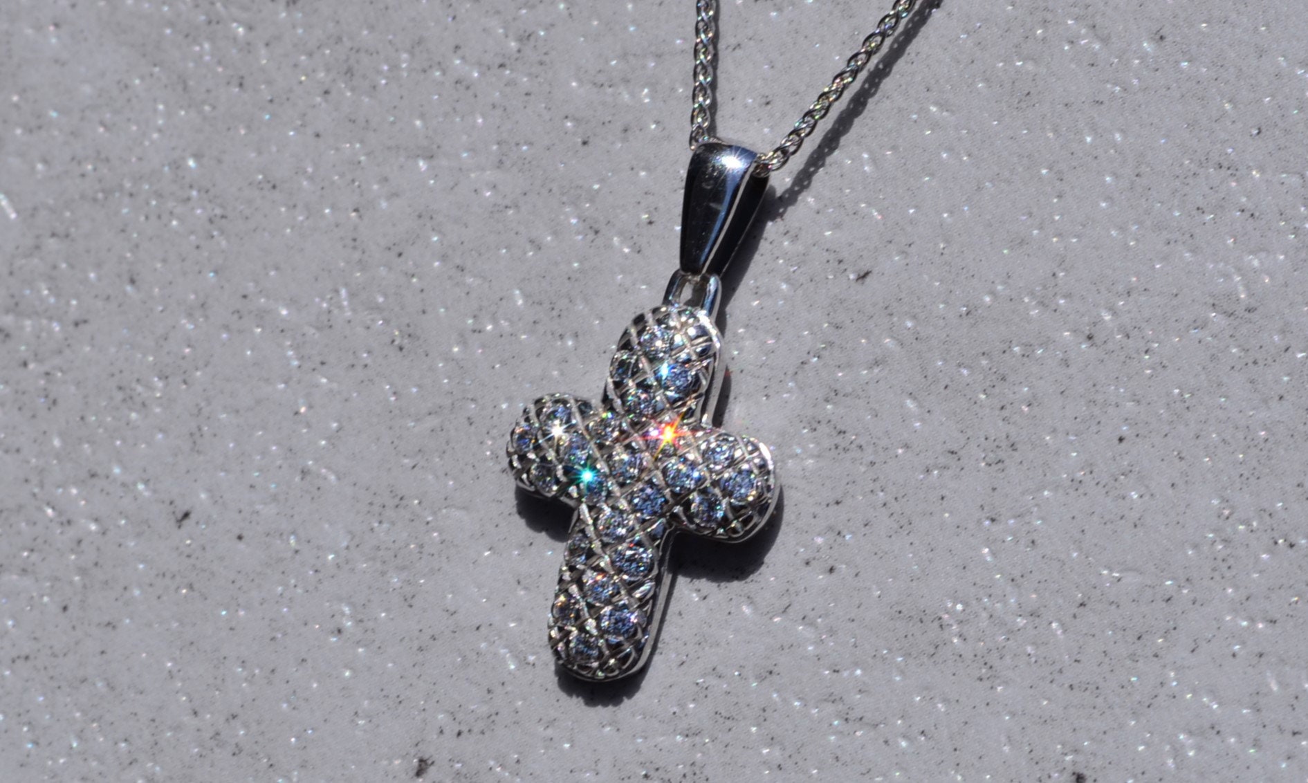 The Belle River: White Gold Cross set with Cubic Zirconia - Image 3