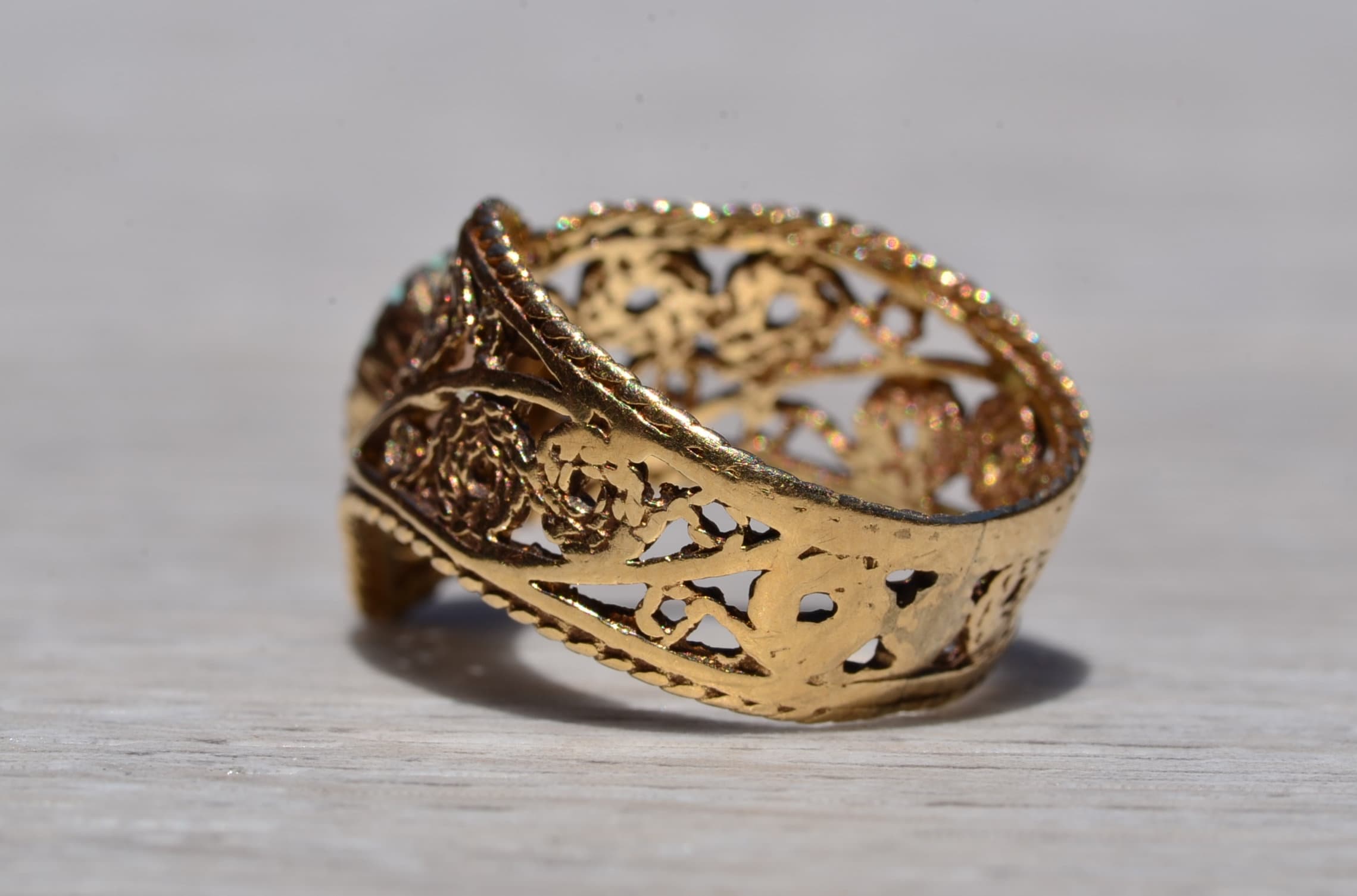 SOLD - The Alta Loma: Mid Century Australian Opal Filigree Ring - Image 4