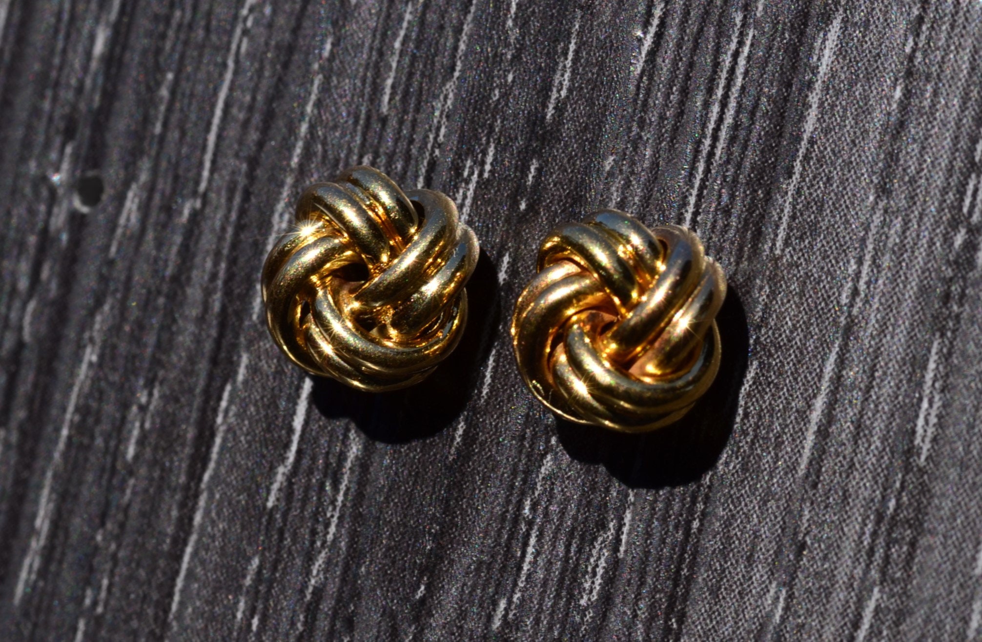 SOLD: The Bridgeheads: Signed Love Knot Earrings in Yellow Gold - Image 3