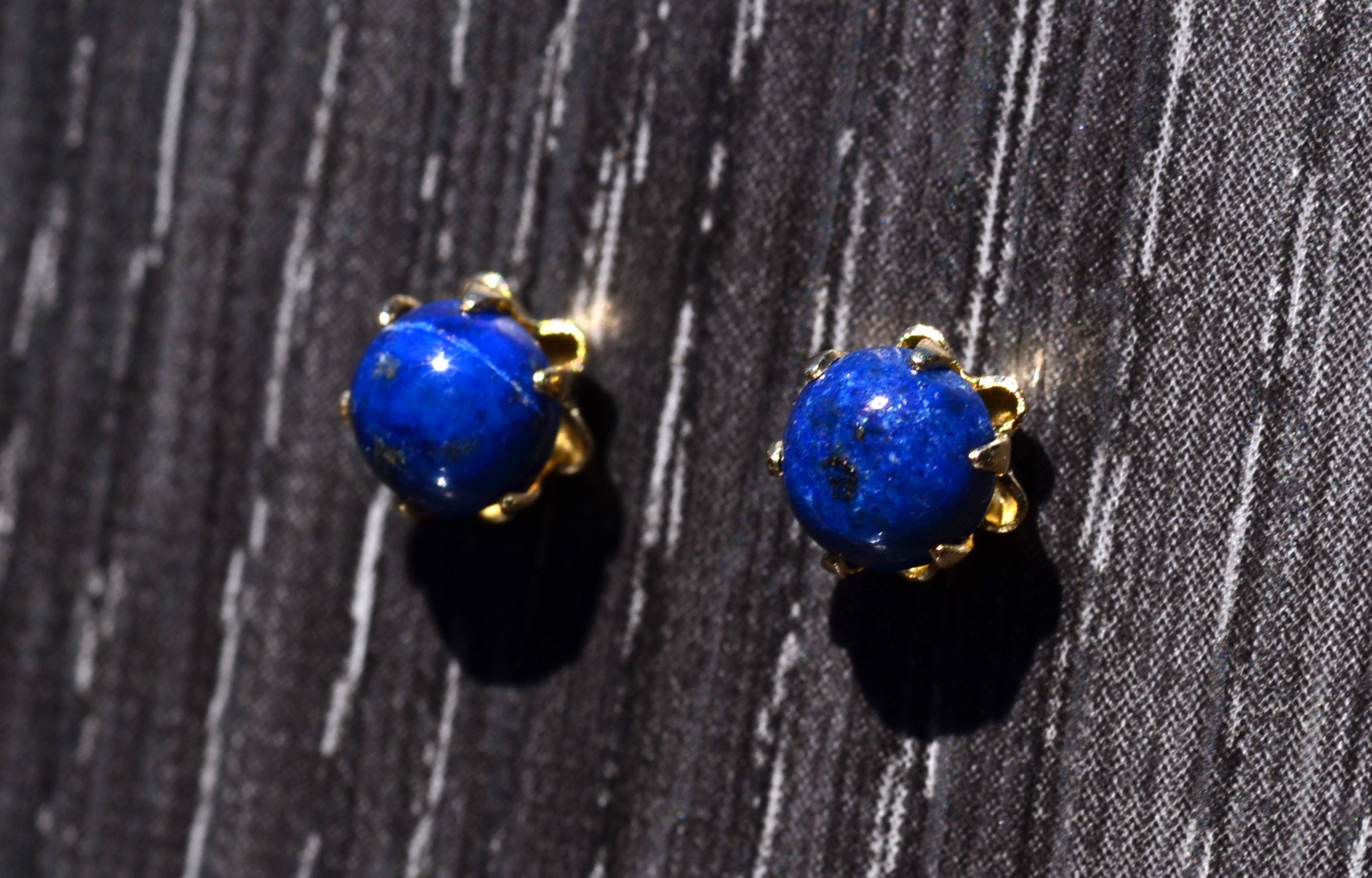 SOLD - The Marconi: Lapis Lazuli Stud Earrings in Yellow Gold - Image 3