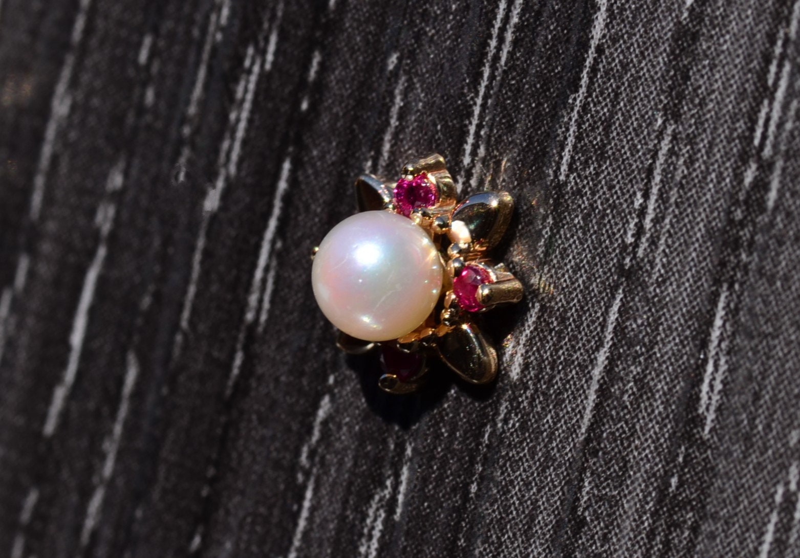SOLD - The Tack: Pearl and Ruby Tie Tack In Yellow Gold - Image 3