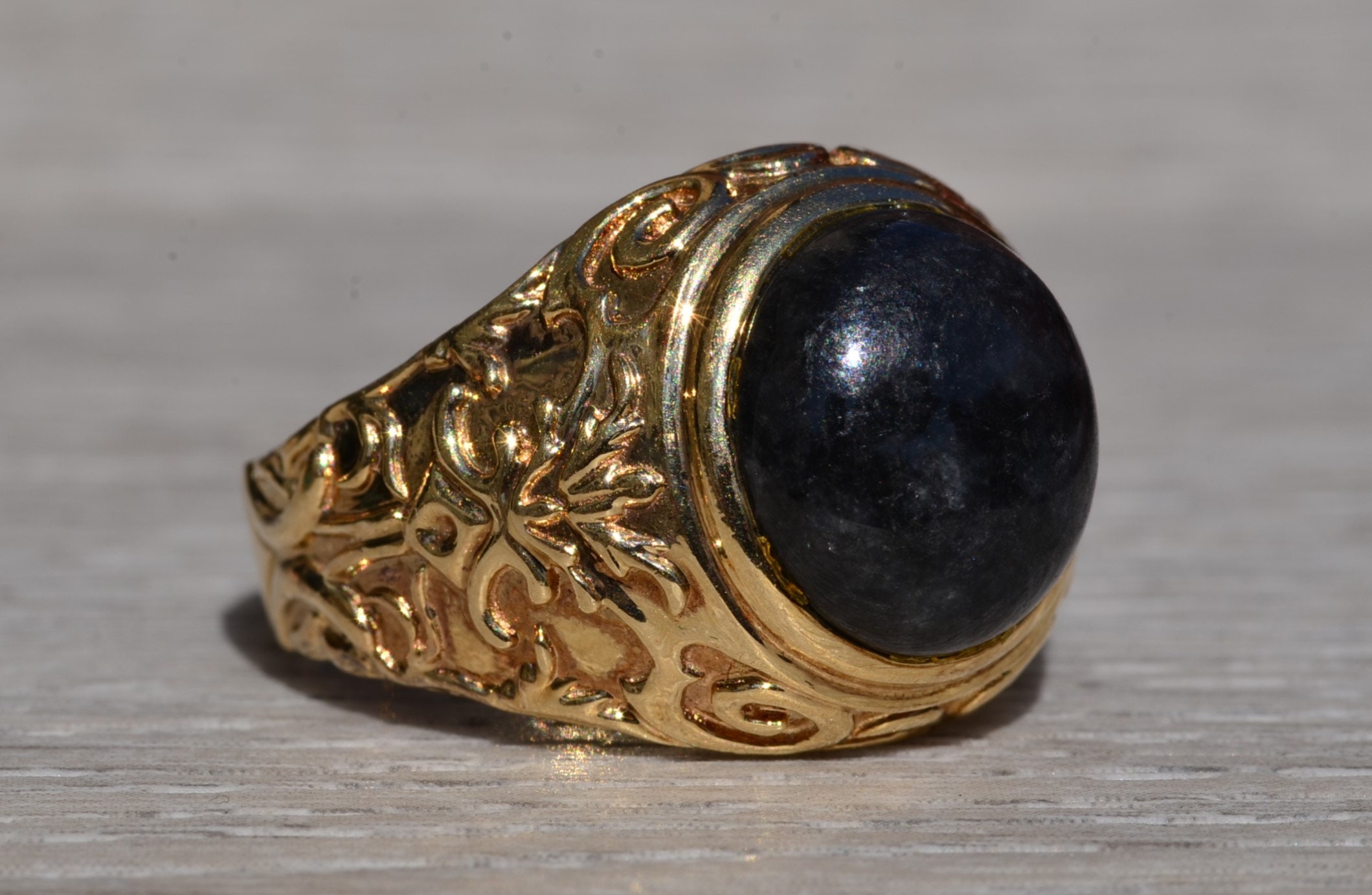 SOLD - The Manchaca: Black Jade Ring in Yellow Gold - Image 6