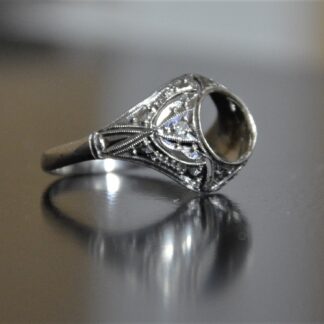 SOLD magnificent antique white gold mounting